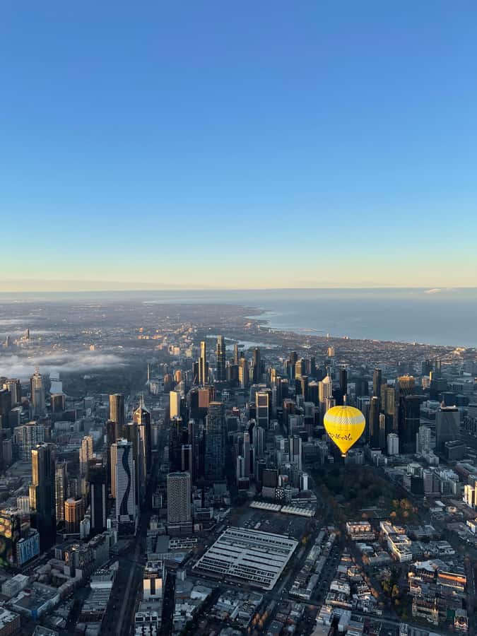 Melbourne: Sunrise Hot Air Balloon Flight - The One-Hour Flight Above the Yarra River