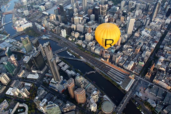 Melbourne Sunrise Hot Air Balloon Ride with GoPro Photos - Breakfast, champagne, and the photo question