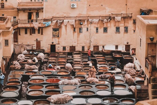 Morocco 8-Night Tour: Chefchaouen, Desert & Hot Air Balloon - Day 6: Todra Gorge and Ouarzazate’s film country
