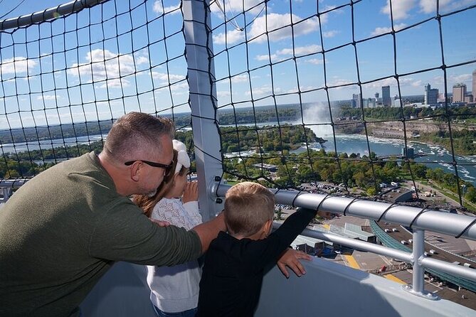 Niagara Falls Balloon Ride Aerial Views and Souvenir Photo - Why a tethered balloon gives you a different Niagara view