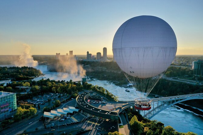 Niagara Falls Balloon Ride Aerial Views and Souvenir Photo - The staff and the feel of the flight