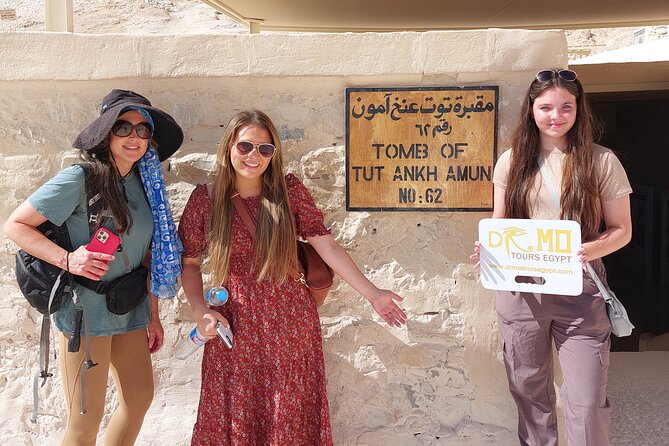 One package From Hurghada to Luxor: Balloon & Luxor Day Tour & Lunch & Felucca - The Valley of the Kings and three royal tombs