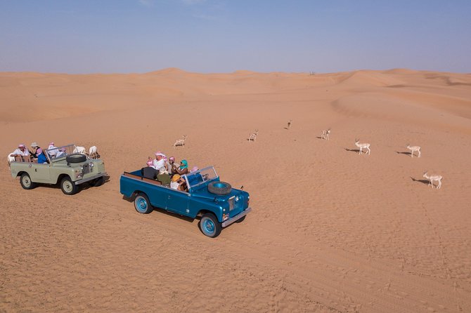 Overnight Safari and Sunrise Hot-Air Balloon Ride - Leaving Dubai between 2:00 and 4:30 pm