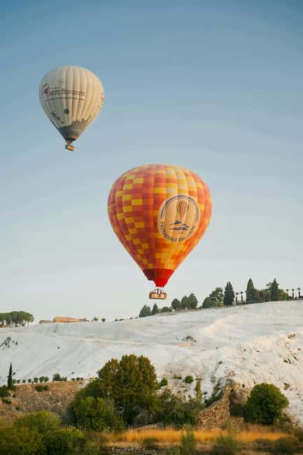 Pamukkale/Cappadocia: Hot Air Balloon Flight /Hotel Transfer - An hour above the white terraces