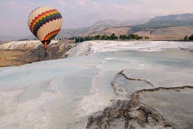 Pamukkale Hot Air Balloon Tour with Champagne - From hotel pickup to balloon boarding