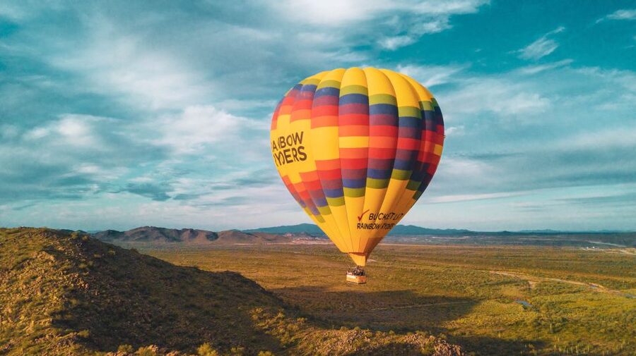 Phoenix: Hot Air Balloon Flight with Champagne - Takeoff and the first views over Phoenix
