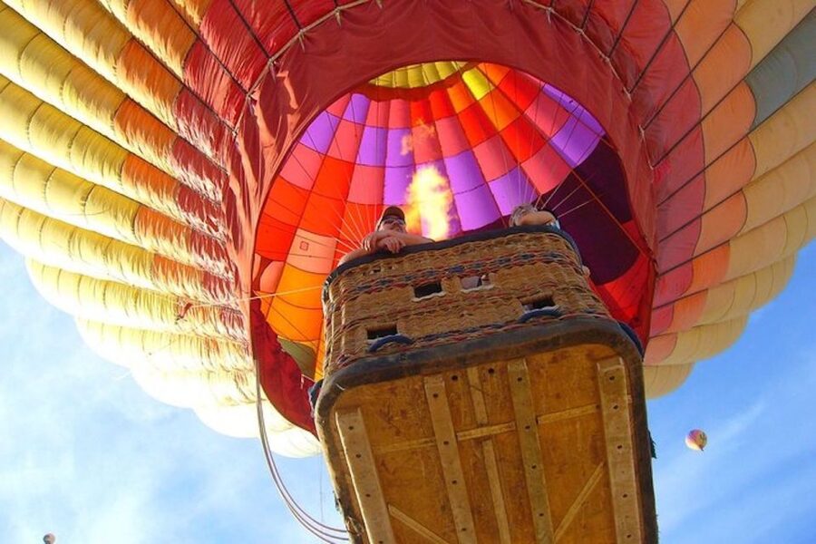 Phoenix: Hot Air Balloon Ride with Champagne and Catering - What the $234 price really includes
