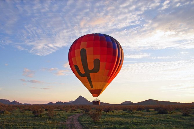 Phoenix Morning Hot Air Balloon Ride with Bubbly + Breakfast - Why this Phoenix balloon ride works so well at sunrise