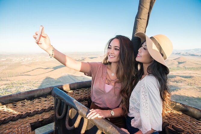 Phoenix Morning Hot Air Balloon Ride with Bubbly + Breakfast - Breakfast in the desert, with a few caveats
