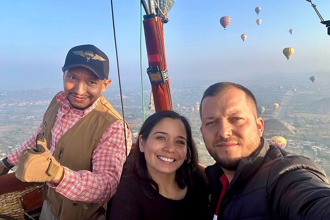 Private Balloon Flight over Teotihuacan plus Breakfast and Entry - Is $477.64 per person a fair price?