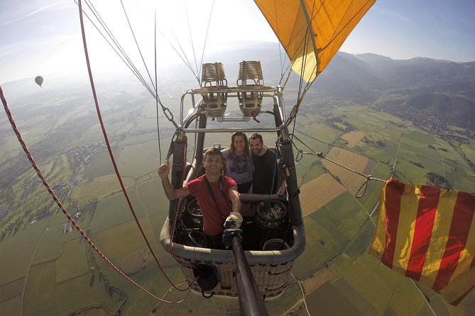 Private Exclusive Hot Air Balloon Barcelona - Key points to know before booking