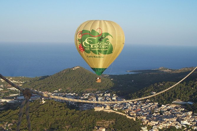 Private Hot Air Balloon Ride in Mallorca with Champagne and Snacks - Why this private Mallorca flight feels different