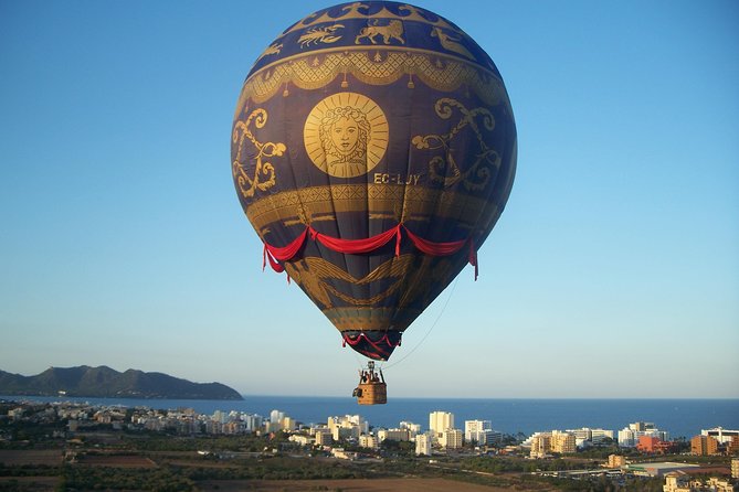 Private Hot Air Balloon Ride in Mallorca with Champagne and Snacks - Champagne, tapas, and the celebration factor