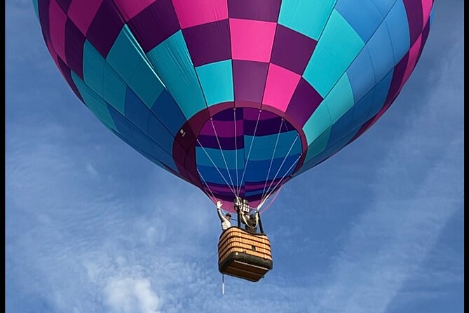 Private Hot Air Balloon Ride of Temecula Valley - Champagne, pastries, and the finish