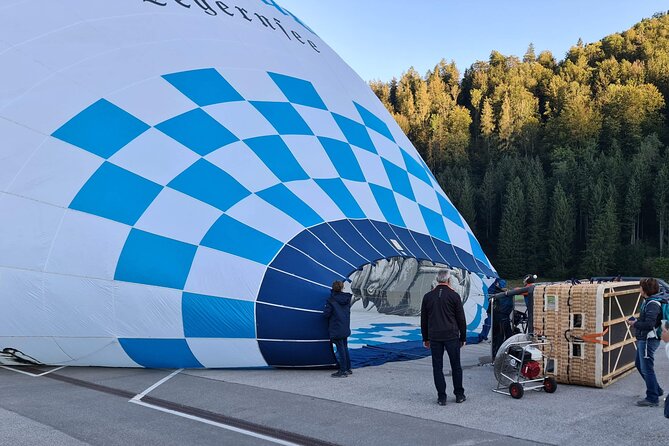 Private Tour of Lake Tegernsee with optional Hot Air Balloon Ride - Walking through the town of Tegernsee