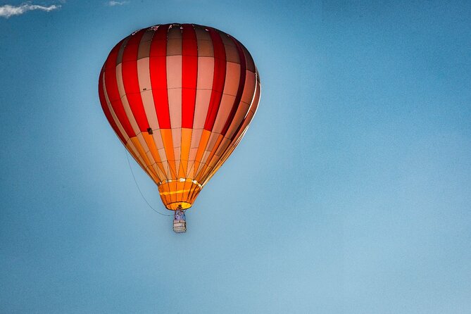 Private Tour: Teotihuacan Pyramids Hot Air Balloon Ride - One hour above the Teotihuacan pyramids