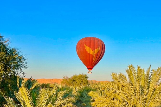 RAK Hot Air Balloon Flight - Watching the Balloon Inflate