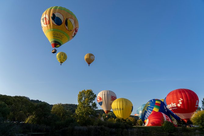 Romantic Hot Air Balloon Flight over Vilnius or Trakai - What the two to three hours include