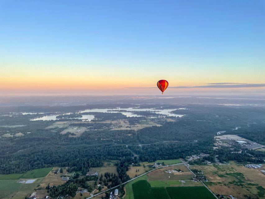 Seattle: Mt. Rainier Sunset Balloon Ride with Champagne - Key points to know before booking