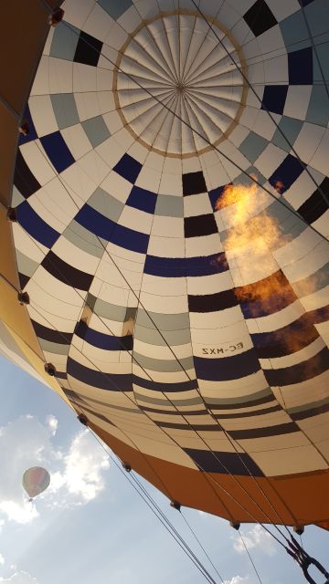 Segovia: Balloon Ride with Transfer Option from Madrid - Why Segovia works so well from the air