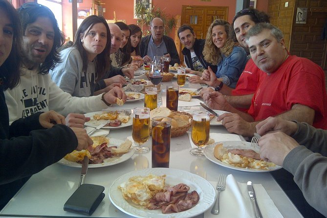 Segovia Balloons - Landing, 4x4 transfer, and the Cava breakfast