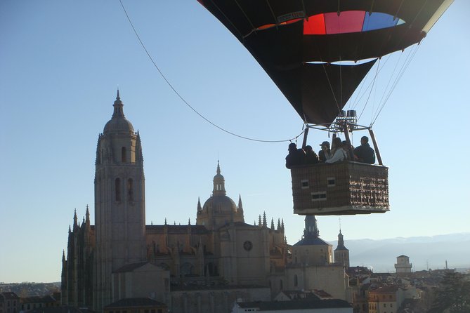 Segovia from the Skies: Sunrise Balloon Ride - The Alcázar and the limits of a balloon route