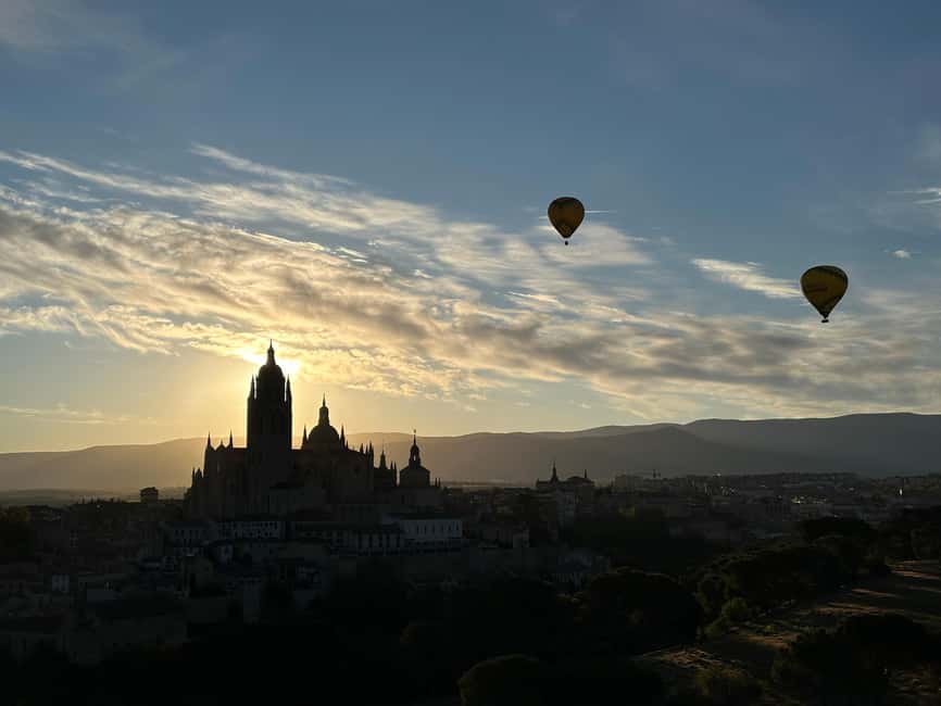 Segovia: Hot-air balloon ride with cava toast - The Pilot Adds Context Without Taking Over