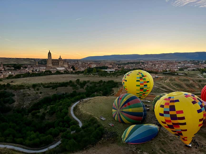 Segovia: Hot-air balloon ride with cava toast - Landing, Cava, and the 30-Minute Finish