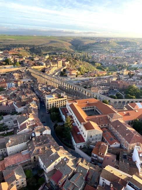 Segovia: Hot-air balloon ride with cava toast - Booking Advice Before You Commit