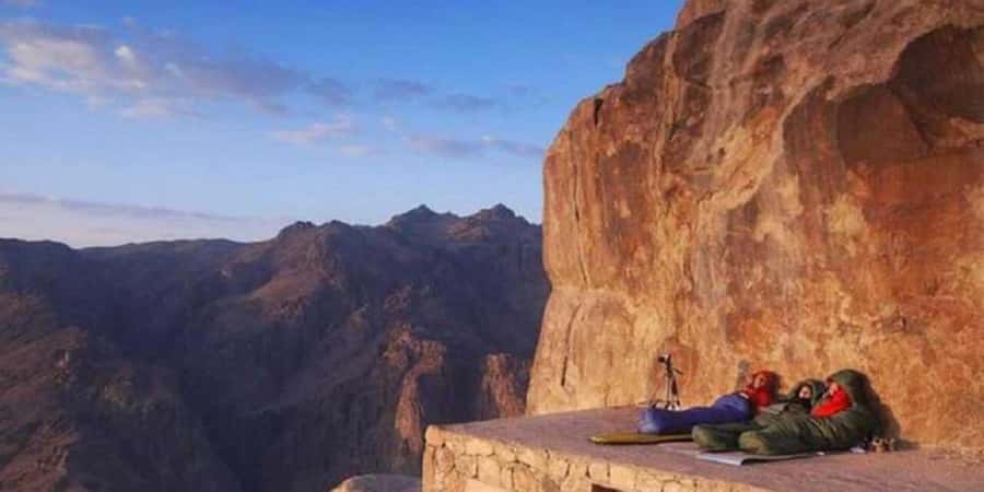Sharm El-Sheikh: 6-Day Egypt Tour, Balloon, Flights - Day Two: Horse Riding, Cairo, and a Quick Change of Scene
