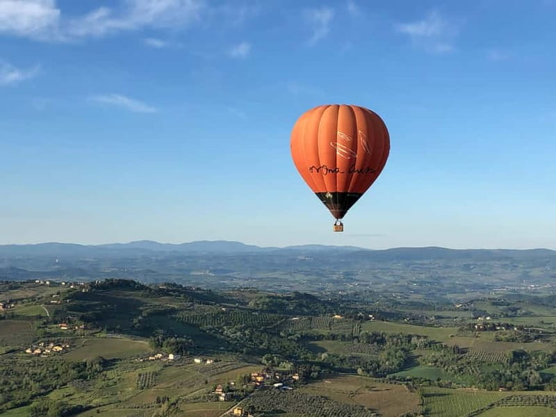 Siena: Balloon Flight Over Tuscany with a Glass of Wine - Getting there can affect the value