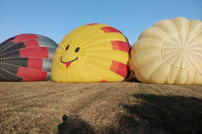 Sunrise and Sunset Experience Hot Air Balloon Ride Mallorca - Landing, recovery, and the Champagne finish