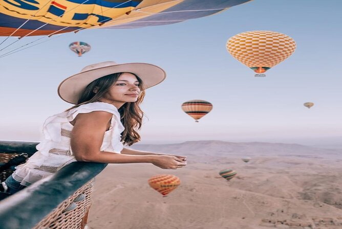 Sunrise Balloon Ride in Luxor - A smooth landing, a drink, and a flight certificate