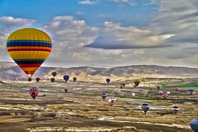 Sunrise Hot Air Balloon Ride in Cappadocia - What the balloon flight offers