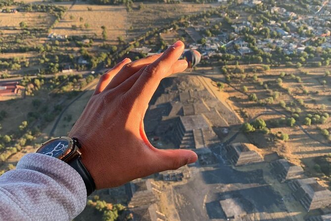 Sunrise HotAir Balloon Adventure Over Teotihuacan's Pyramids - Why this Teotihuacan flight is worth the early alarm