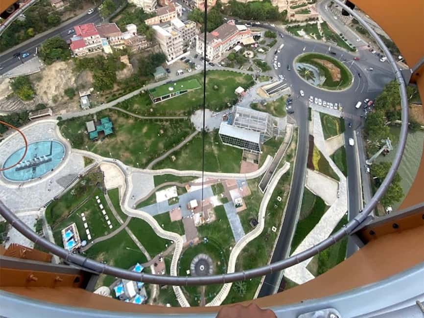 Tbilisi: Air Balloon Skip The Line Ticket - Languages and on-site help