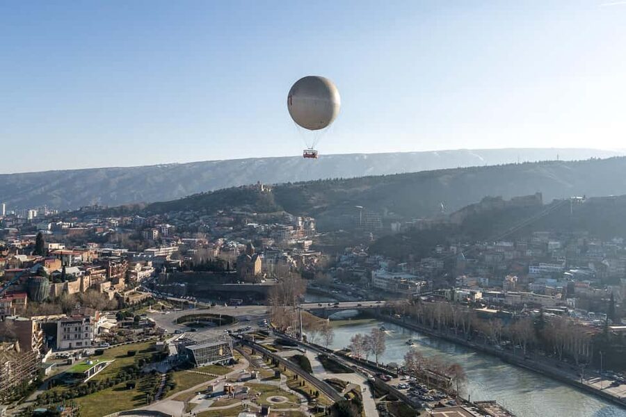 Tbilisi: Air Balloon Skip The Line Ticket - What happens during the 10-minute flight