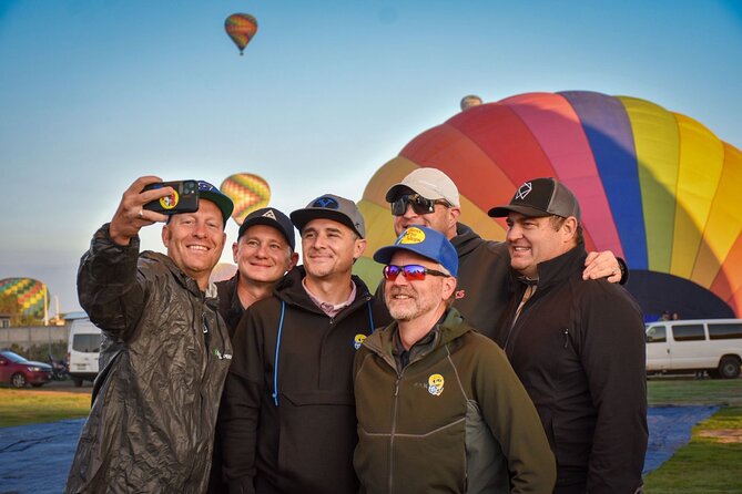 Teotihuacan Balloon Flight Transportation and Breakfast in a Natural Cave - The 4:50 am pickup from Mexico City