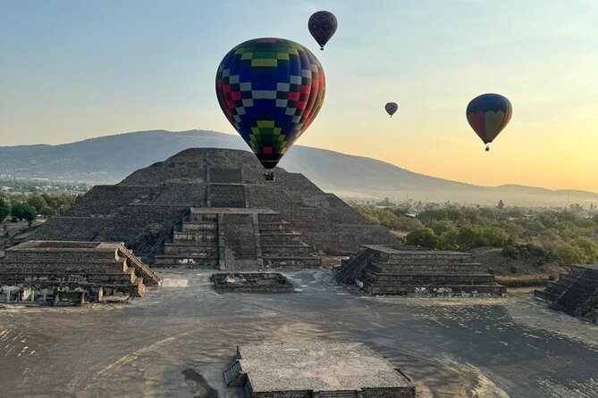 Teotihuacan Hot Air Balloon Flight - Who will enjoy this most?