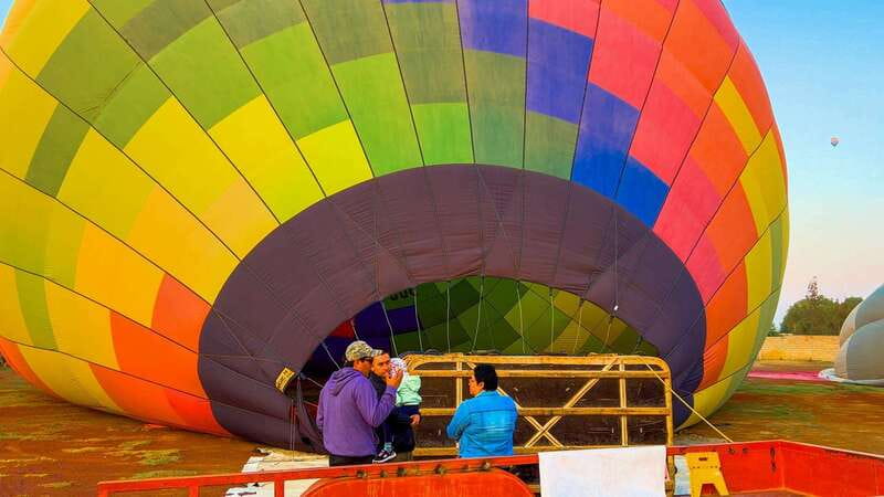 Teotihuacan: Hot Air Balloon Ride with Breakfast & Transport - Key points before you book
