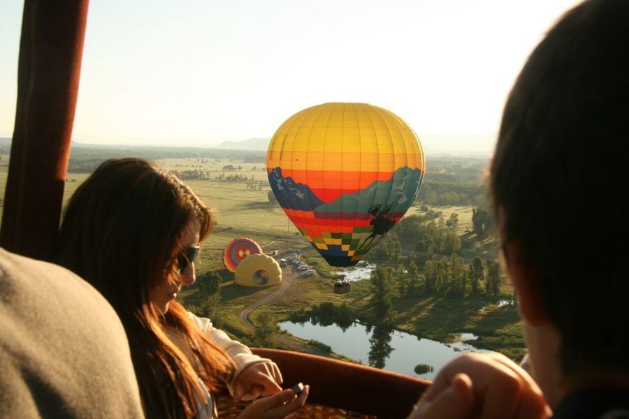 Teton Village: Grand Tetons Sunrise Hot Air Balloon Tour - The takeoff: gentle, not thrilling in the usual way