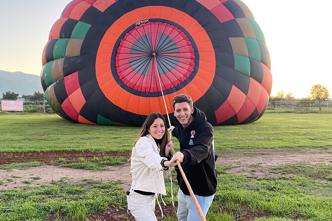 Transportation and Hot Air Balloon Flight Teotihuacán - The 40 to 60-minute flight over Teotihuacán
