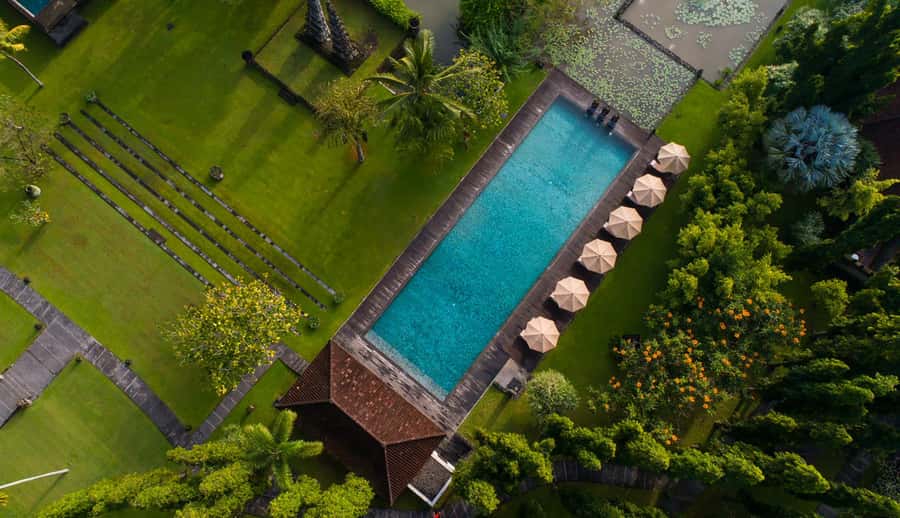 Ubud: Floating Breakfast and Hot Air Balloon Experience - Key details at a glance