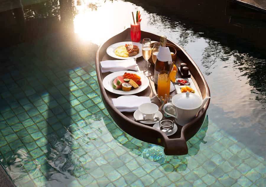 Ubud: Floating Breakfast and Hot Air Balloon Experience - Arriving at Tanah Gajah near Goa Gajah