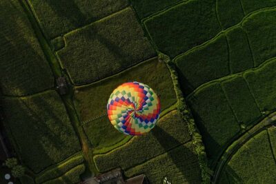Floating Breakfast and Hot Air Balloon Experience