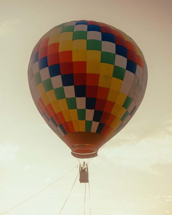 Ubud: Floating Breakfast and Hot Air Balloon Experience - The service is a major part of the value
