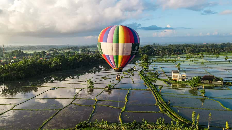 Ubud: Hot Air Balloon Experience - Arriving at Tanah Gajah near Ubud