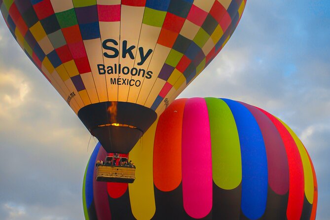 Vuelo amanecer: globo aerostático con Sky Balloons México - Who will enjoy this morning most?