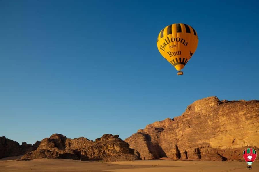 Wadi Rum: Balloons Over Rum - One hour above red cliffs and canyons