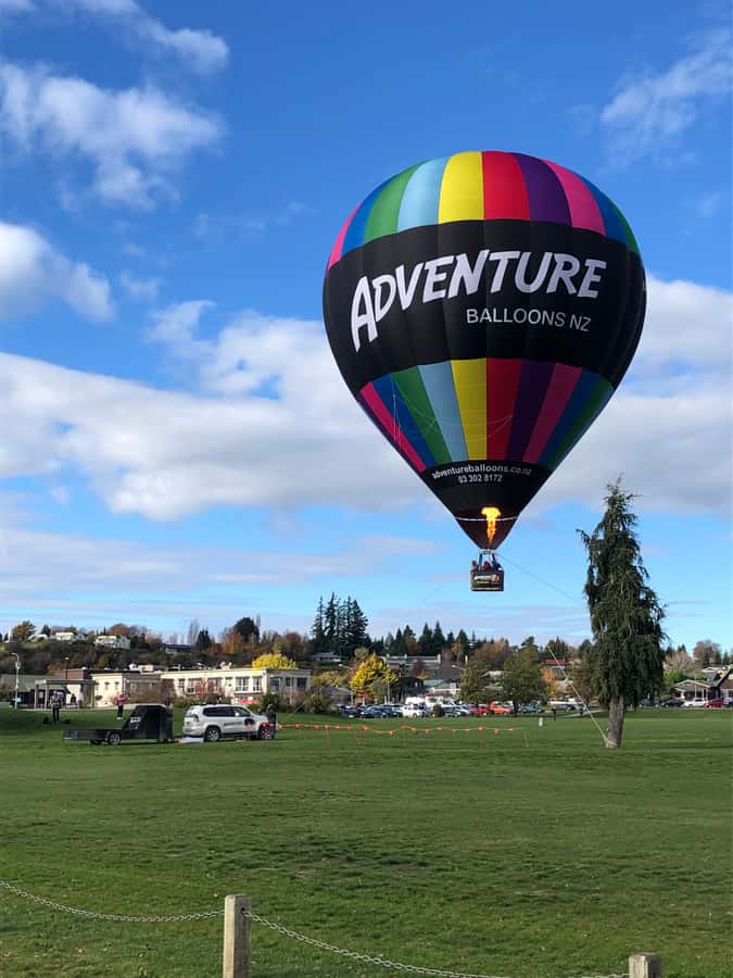 Wanaka: Scenic Hot Air Balloon Flight - Why Wanaka looks best from a balloon